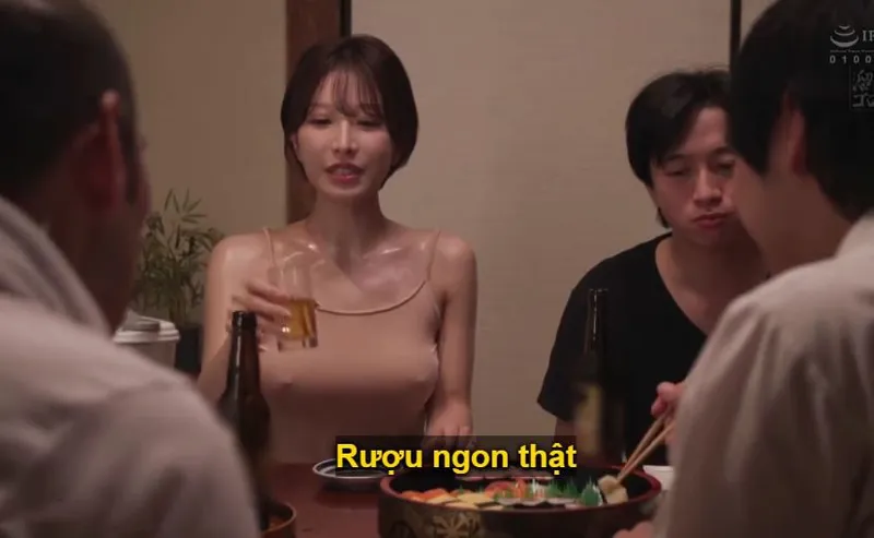 Cô vợ gạ đụ cả gia đình người chồng vì ông chồng dẫn về quê rồi bỏ bê nứng lồn sml